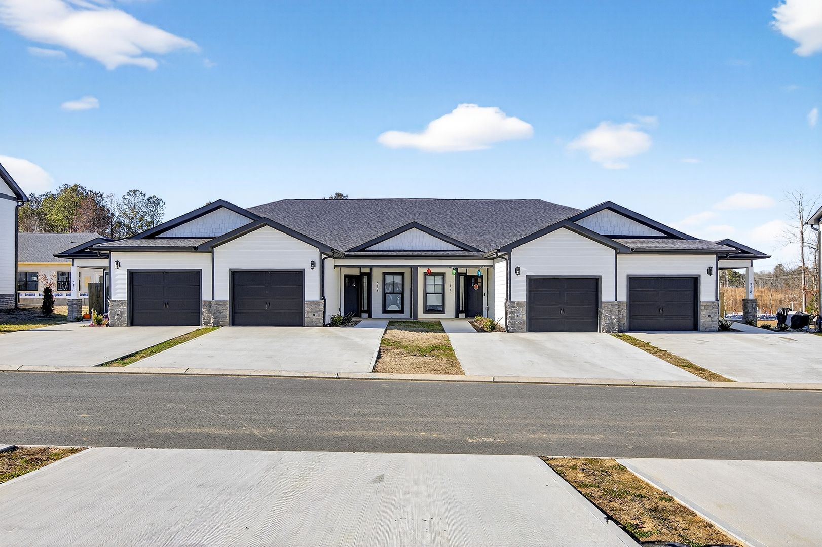 Cleveland Apartment: Infinity Way SW