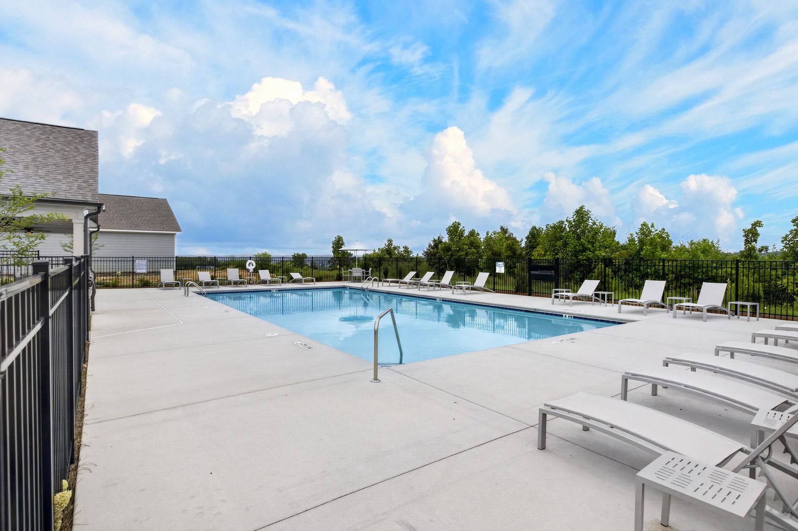 Pool at 5044 Highwood Dr (2 of 2)