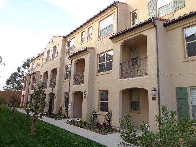 Irvine Townhome: 132 Capricorn