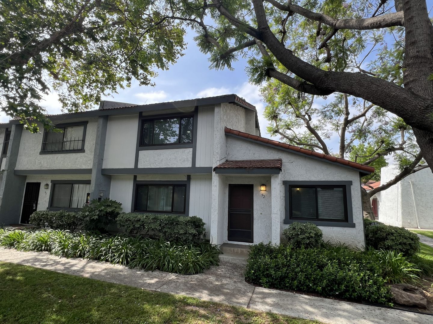 Orange Townhome: 1910 W Palmyra Avenue #92