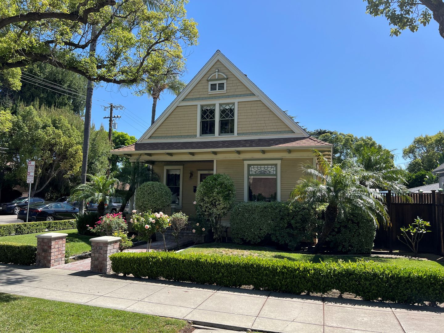 Orange House: 191 N Grand Street