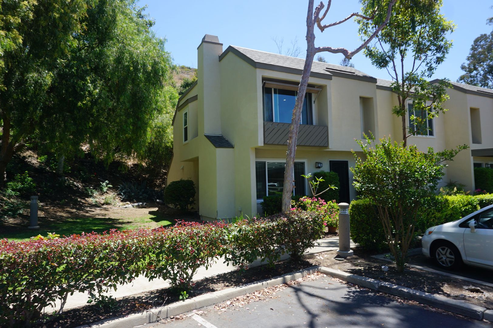 Orange Condo: 5749 E Creekside Ave unit 15