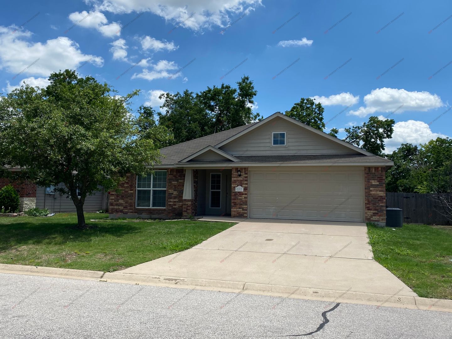 Temple House: 2907 Burlington