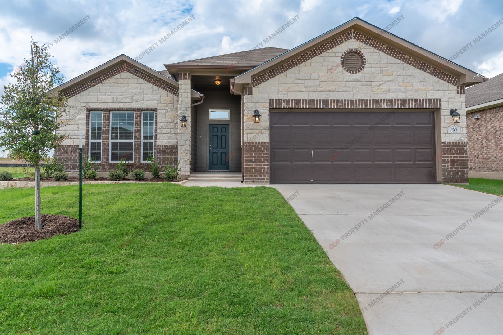 Temple House: 727 Cross Dr.