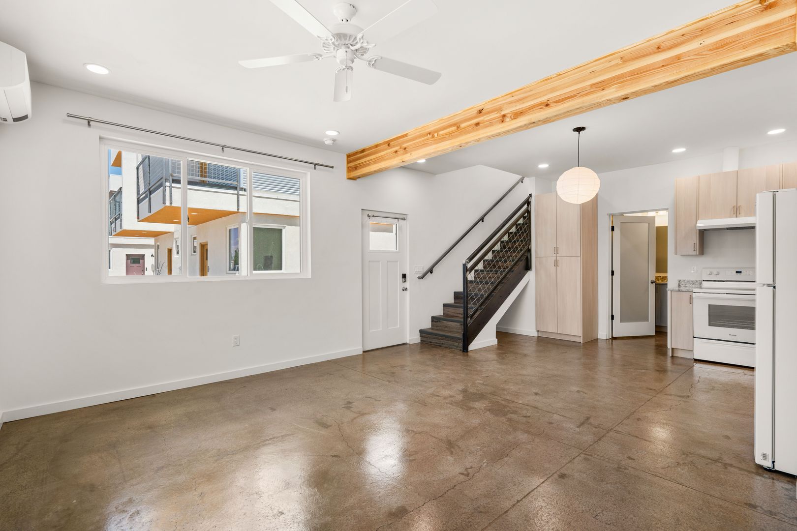 Albuquerque Apartment: 140 Jefferson Street SE