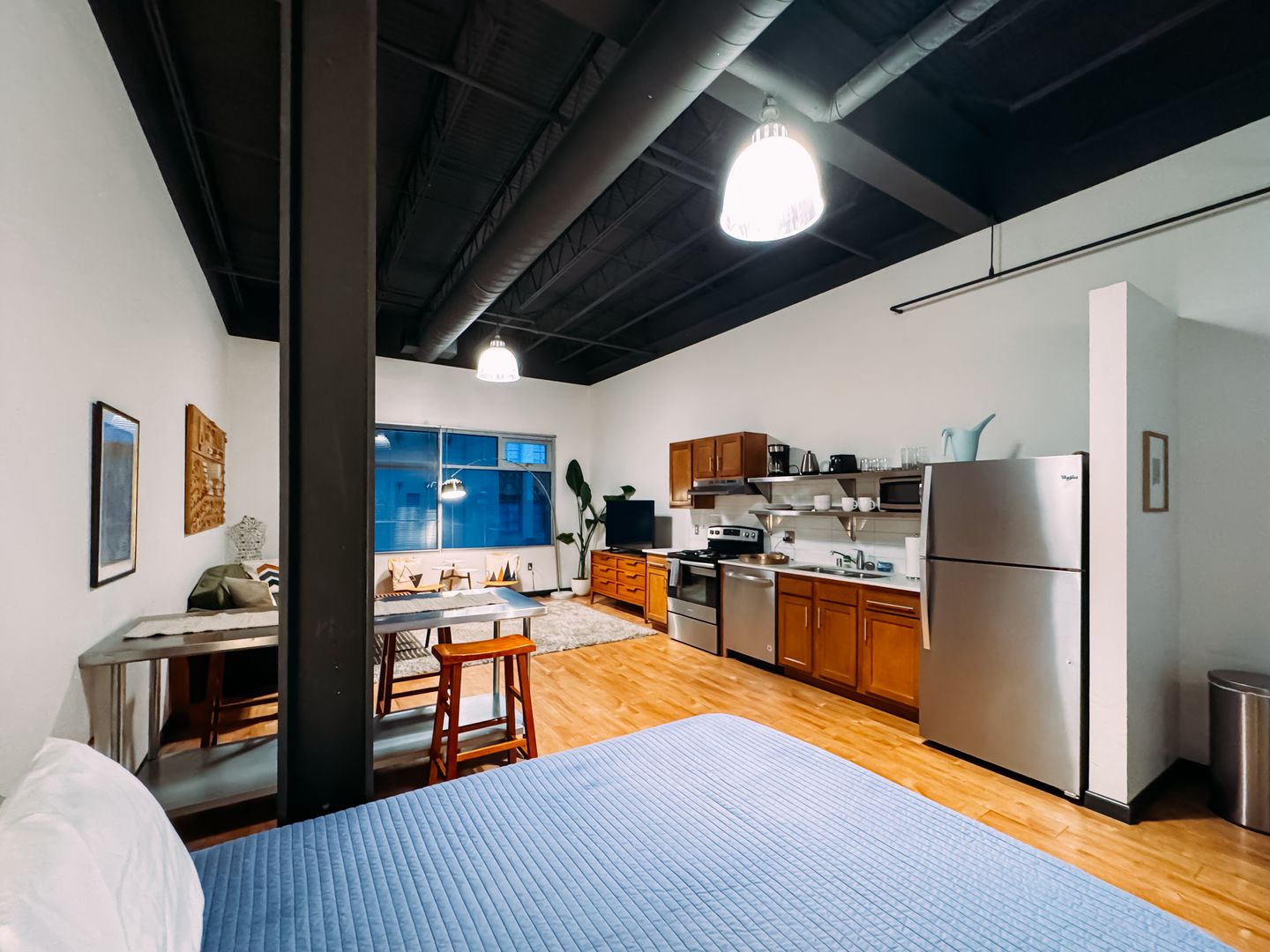 Albuquerque Apartment: 505 Central Ave NW