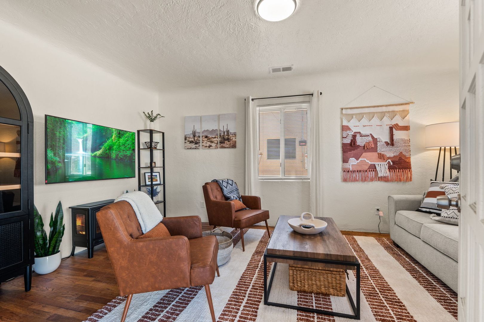 2210 Broadway 7 of 12