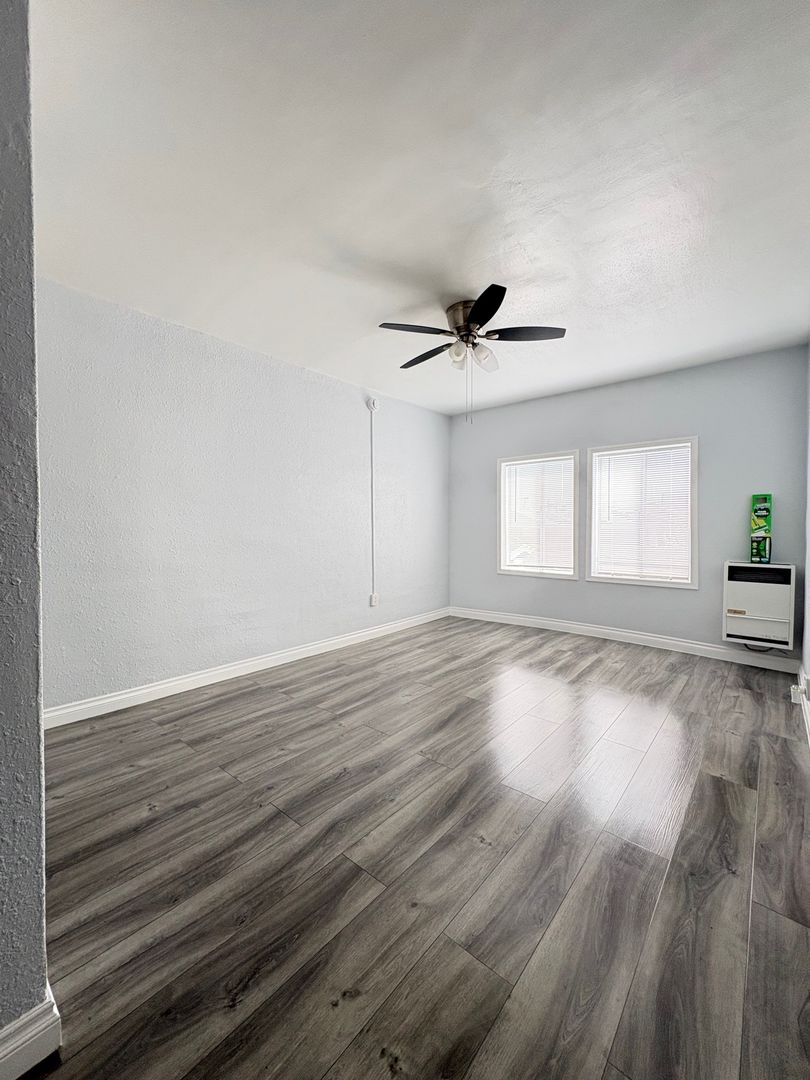 huntington park Apartment: 2415 E. 53rd Street