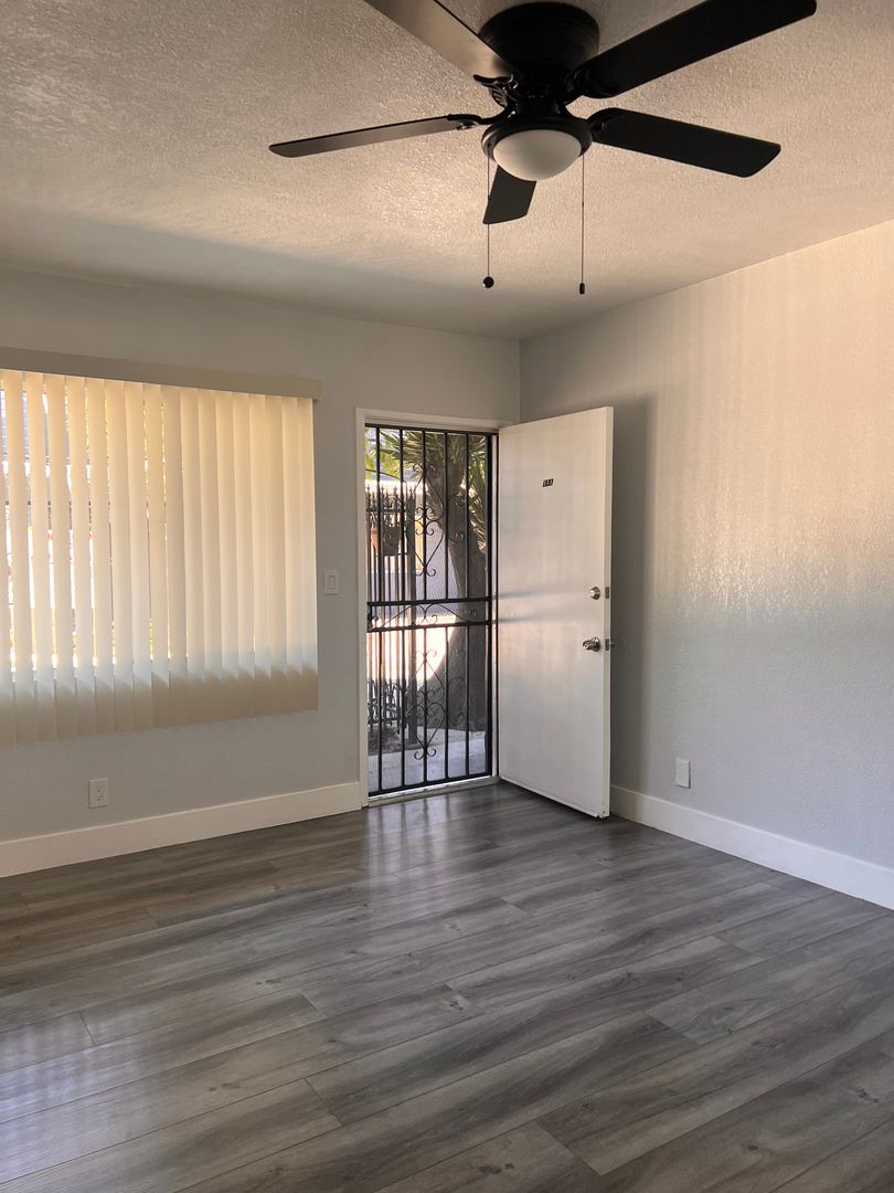 Huntington Park Apartment: 2720 Randolph Street