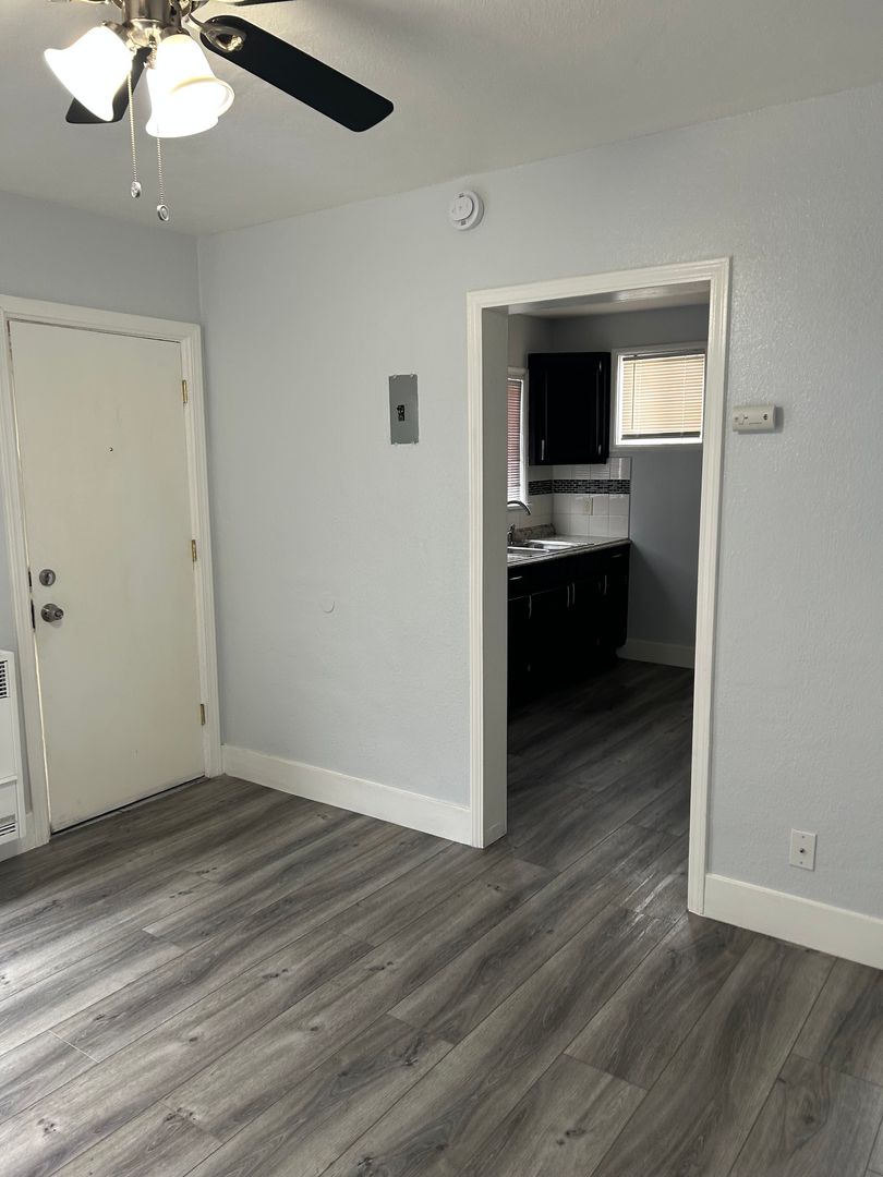 Los Angeles Apartment: 1444 S. Atlantic Blvd