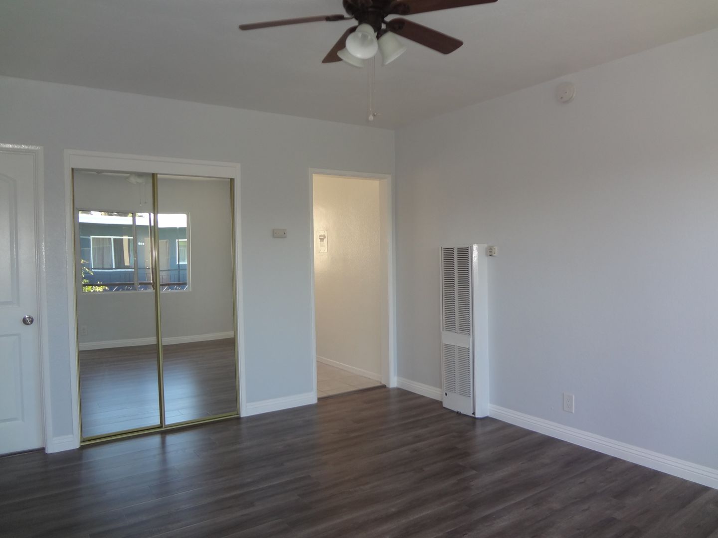 Huntington Park Apartment: 2720 Randolph Street