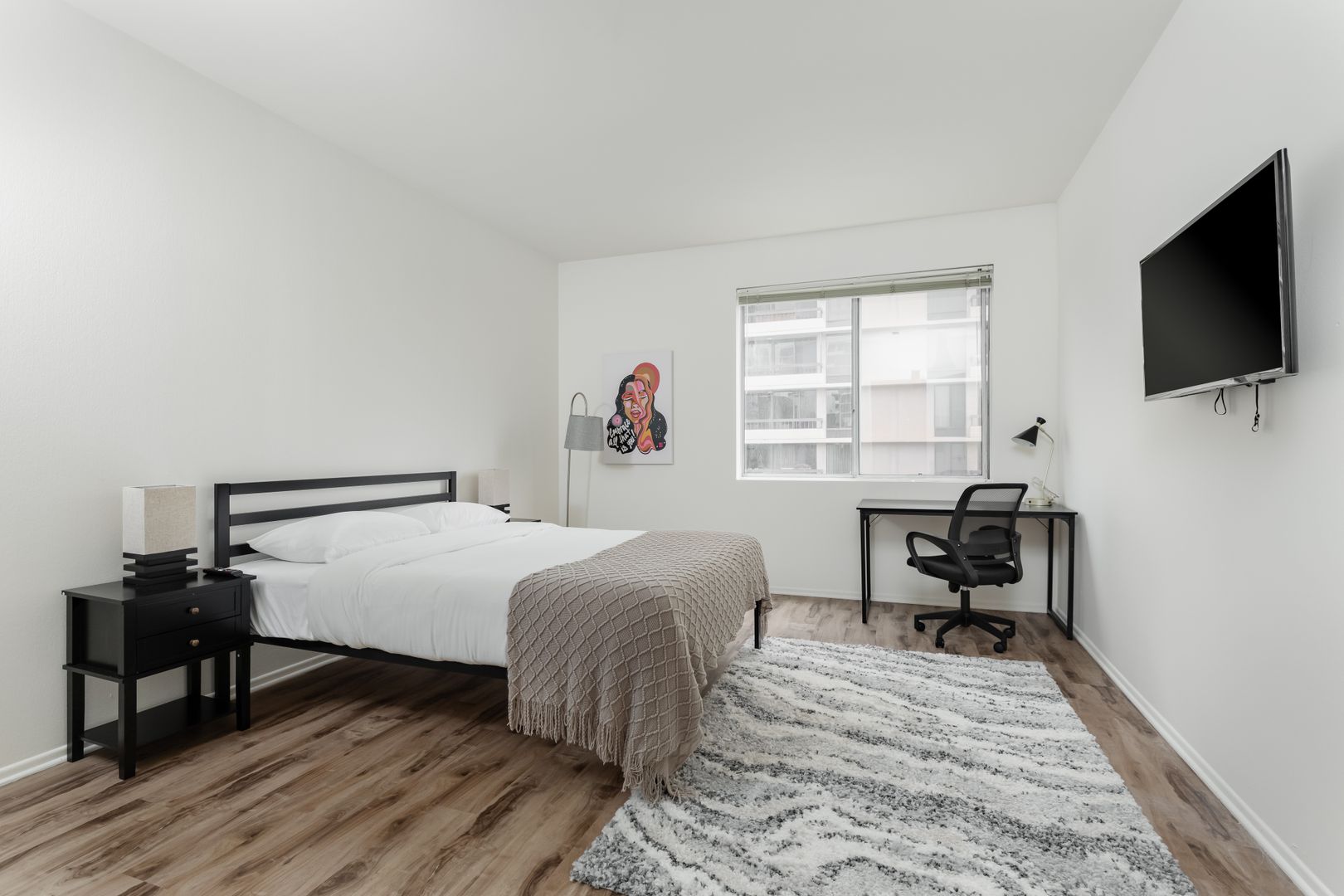 Los Angeles Apartment: 10600 Wilshire 211