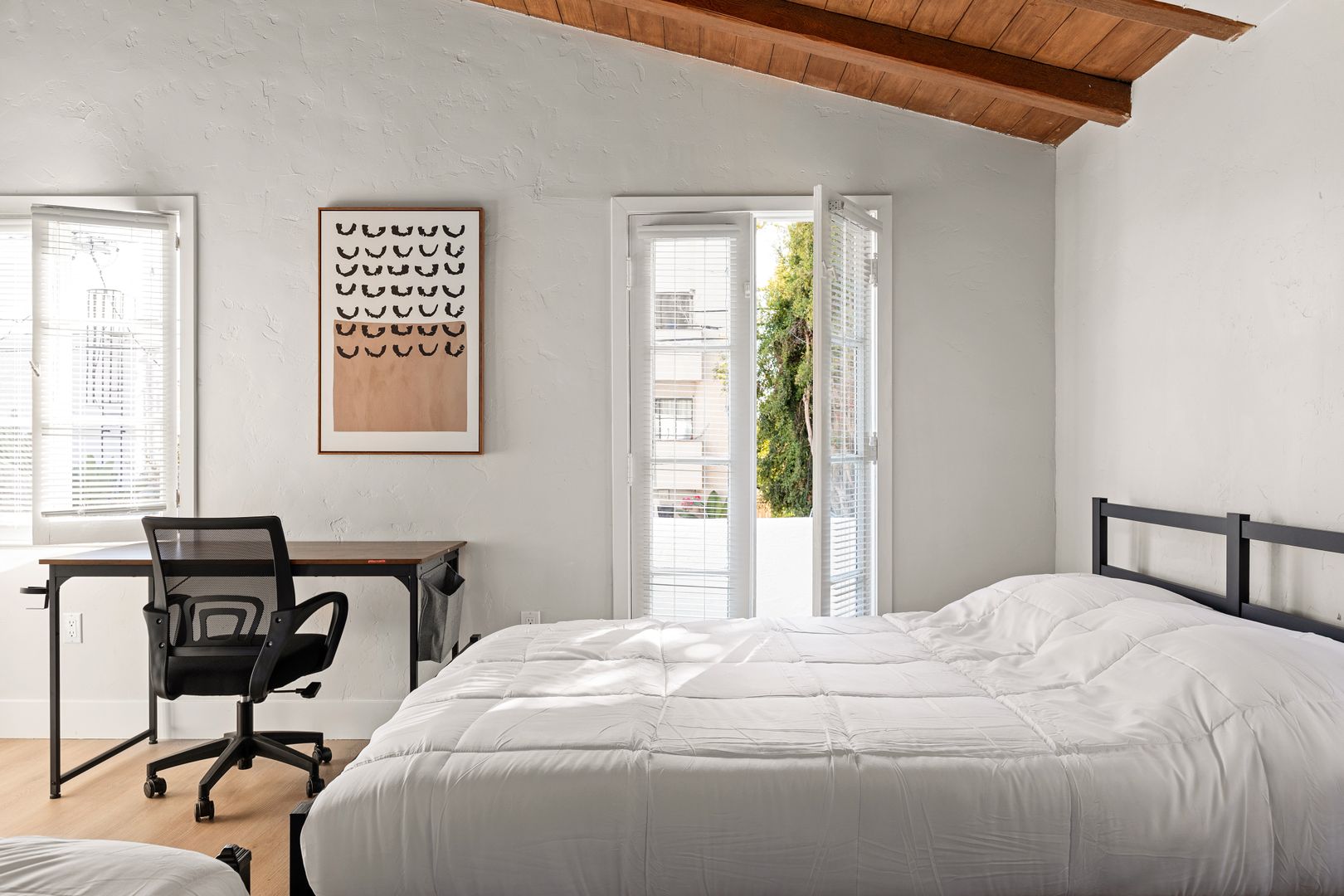 Los Angeles Apartment: 1707 Kelton Ave Los Angeles, CA 90024