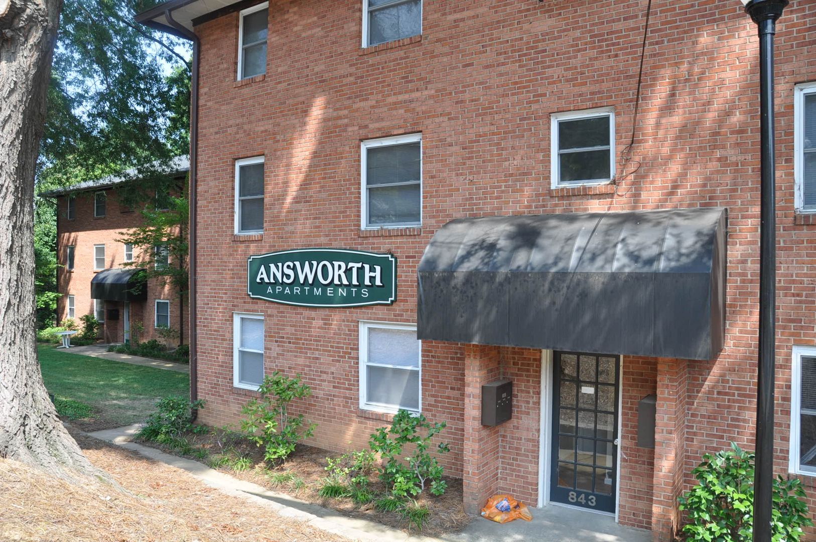 WINSTON-SALEM Apartment: 841, 843, 845 847 W. 6TH STREET