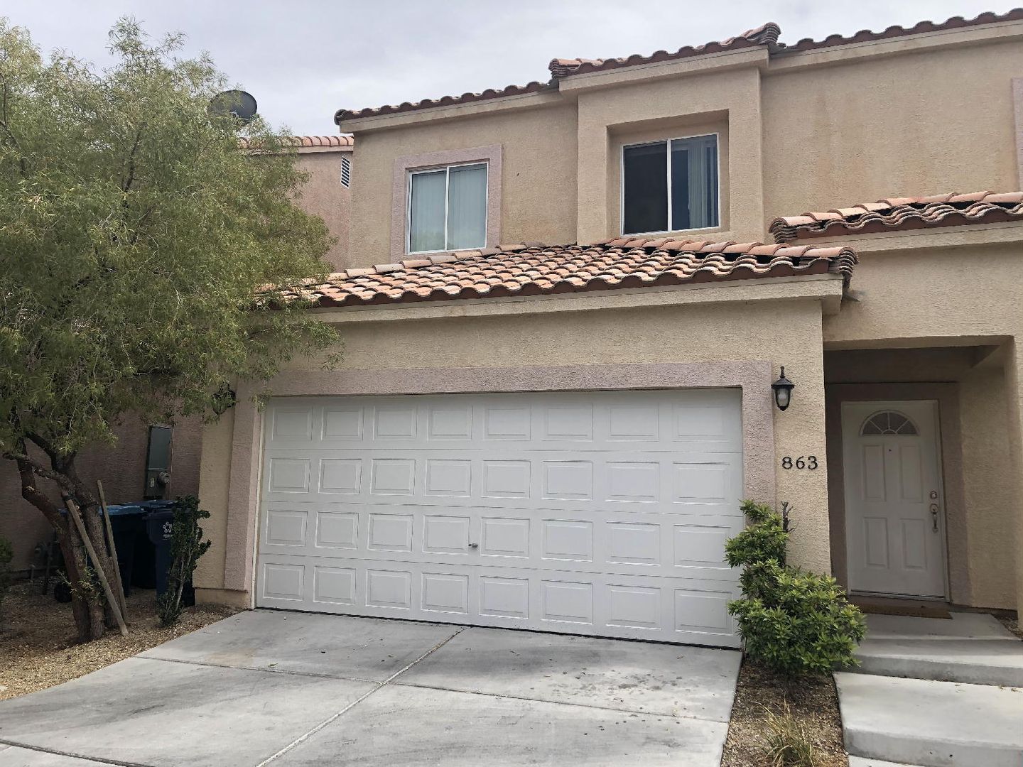 Las Vegas House: 863 Park Walk Ave