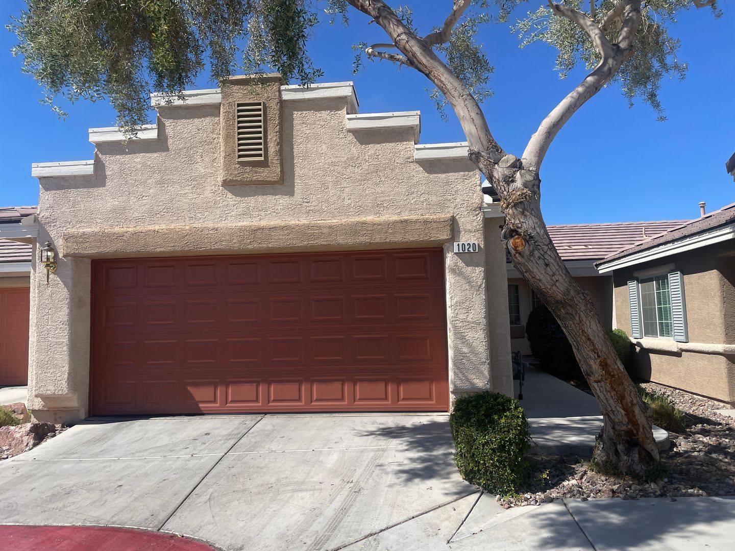 North Las Vegas Townhome: 1020 Appleblossom Time Ave