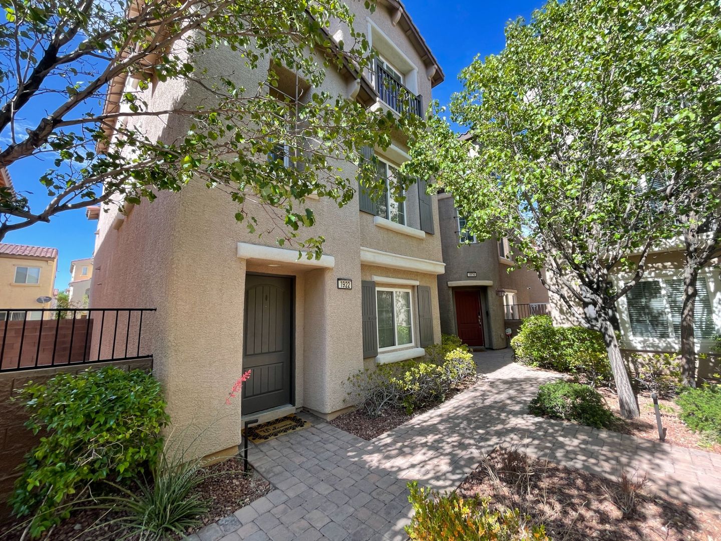 Las Vegas House: 1922 Granemore St