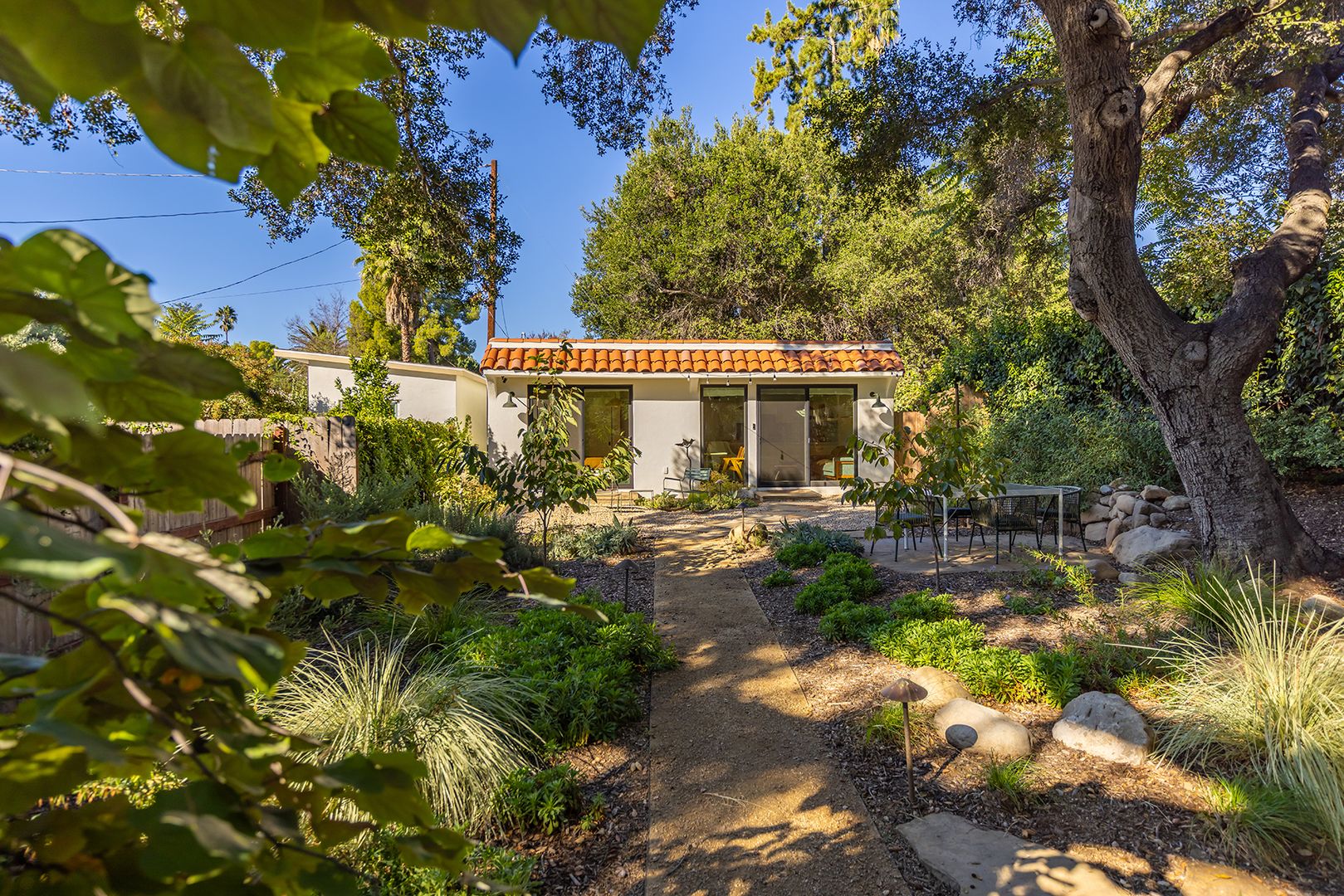 Ojai House: 108  E Summer St Unit B