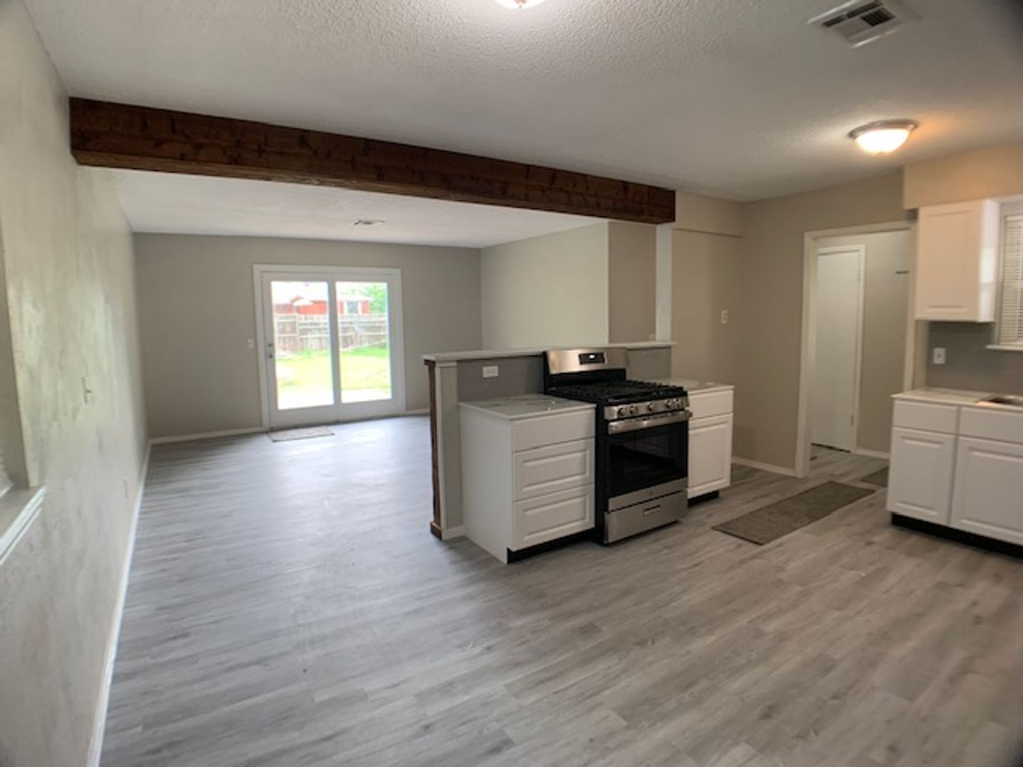 Oklahoma City House: 6812 south Land Avenue