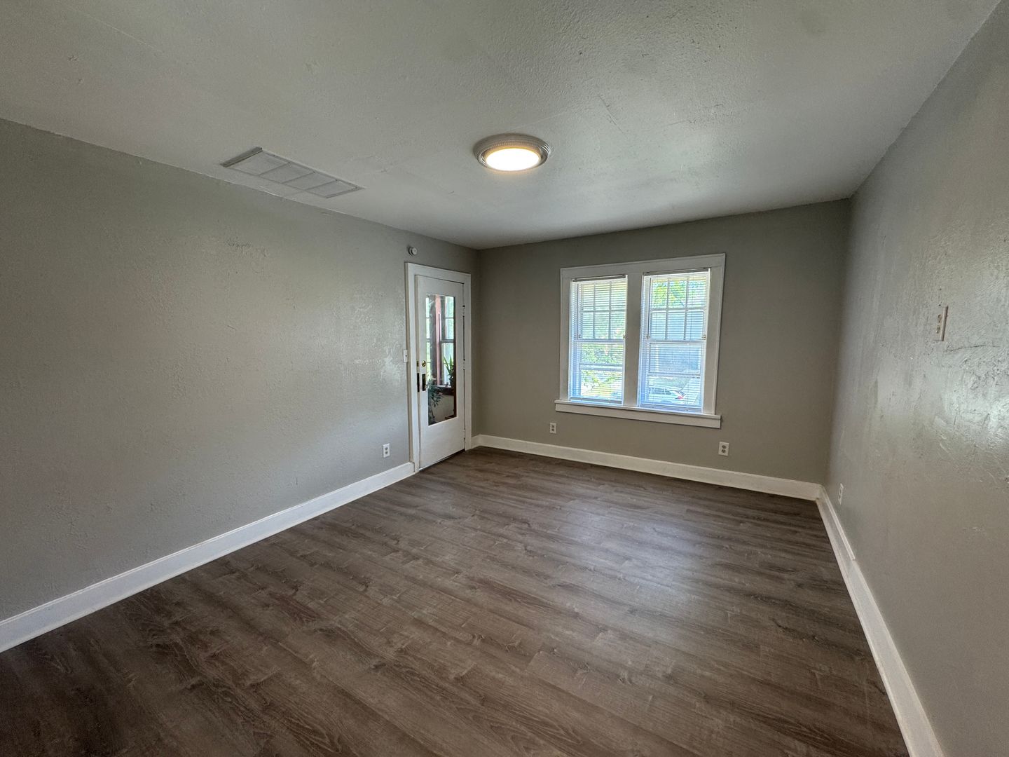 Oklahoma City Apartment: 421 NW 26th Steet