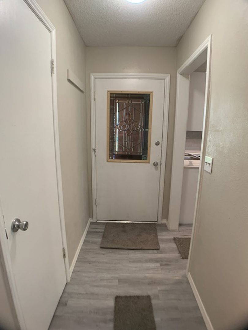 Oklahoma City House: 6812 south Land Avenue