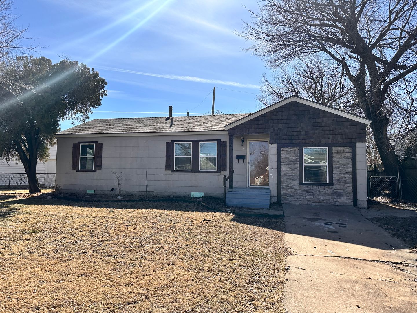 Midwest City House: 312 Bolton Pl