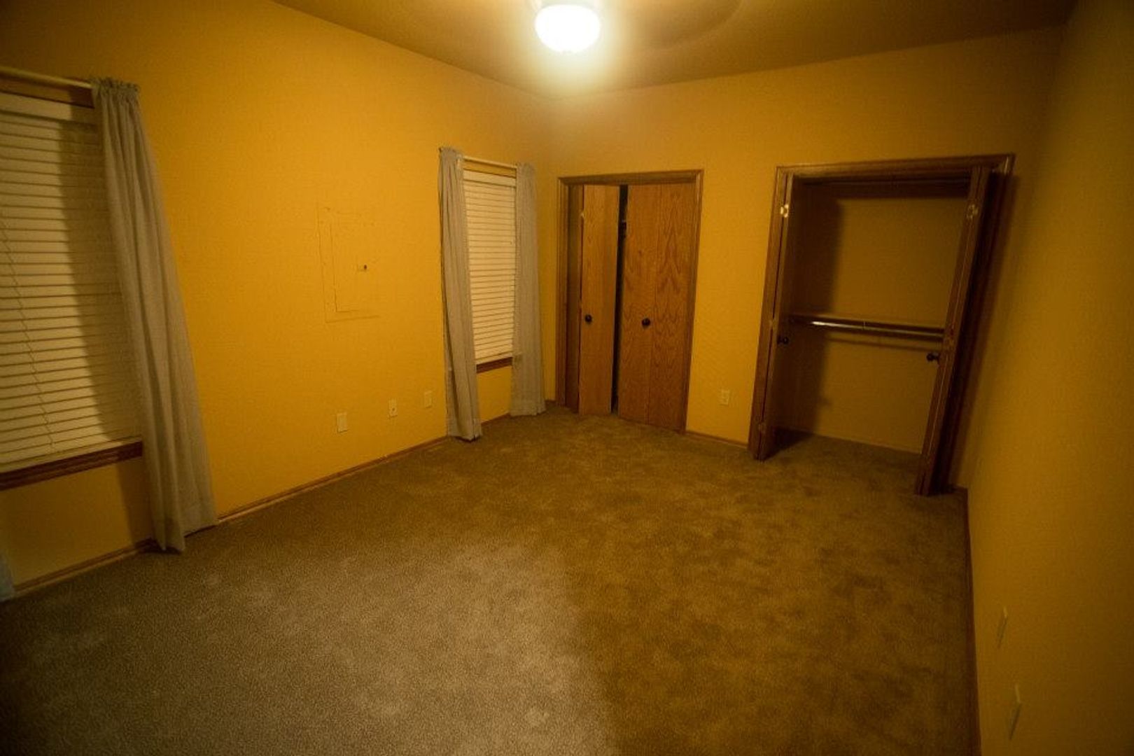 Moore House: 1101 Golden Leaf Dr.