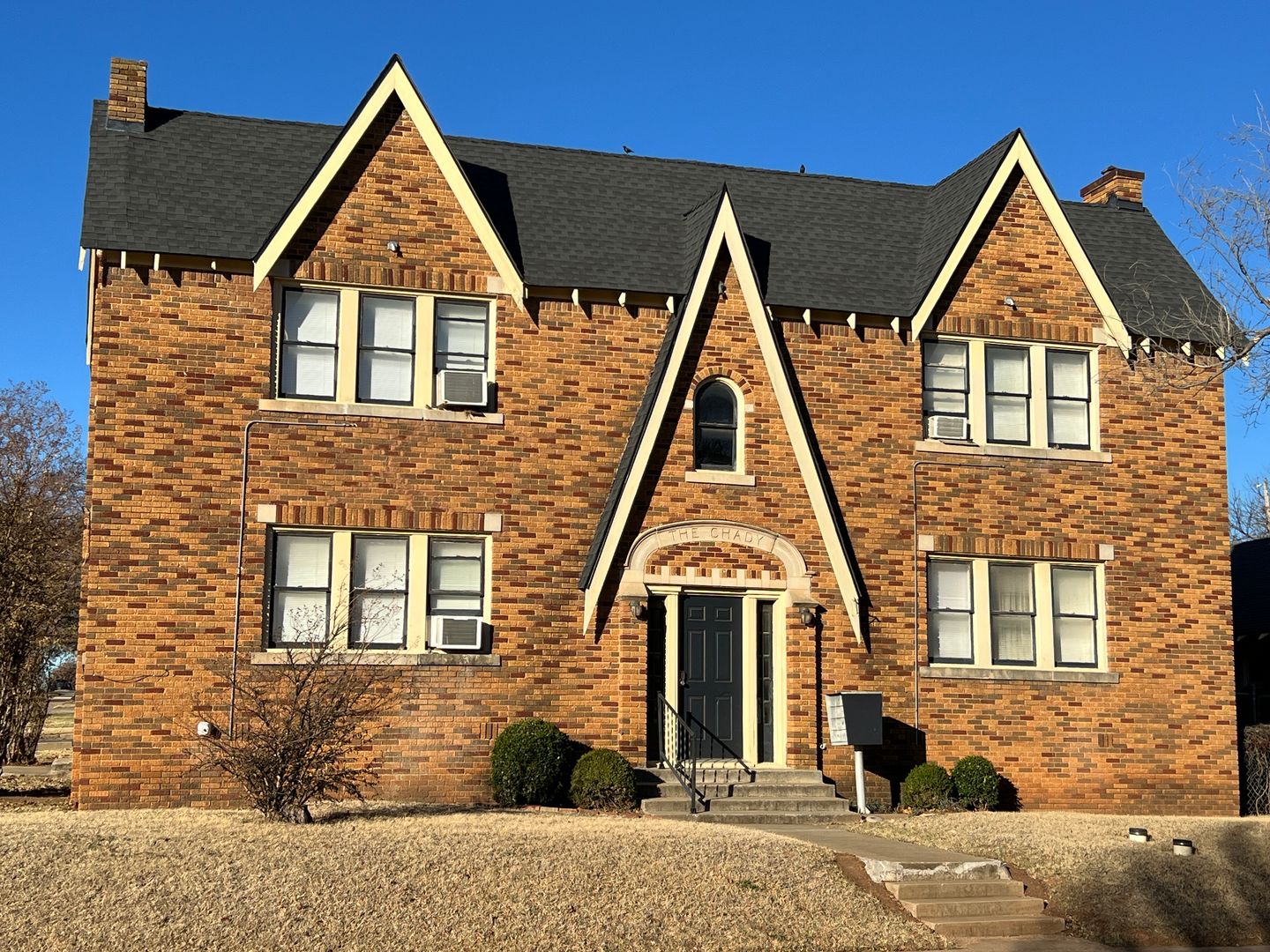 Oklahoma City Apartment: 2601 N. Walker