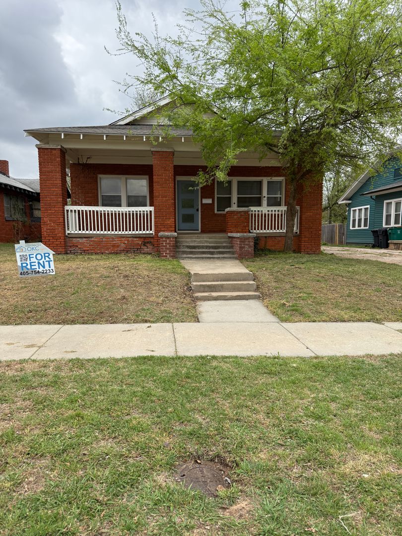 Oklahoma City House: 310 NE 16th Street