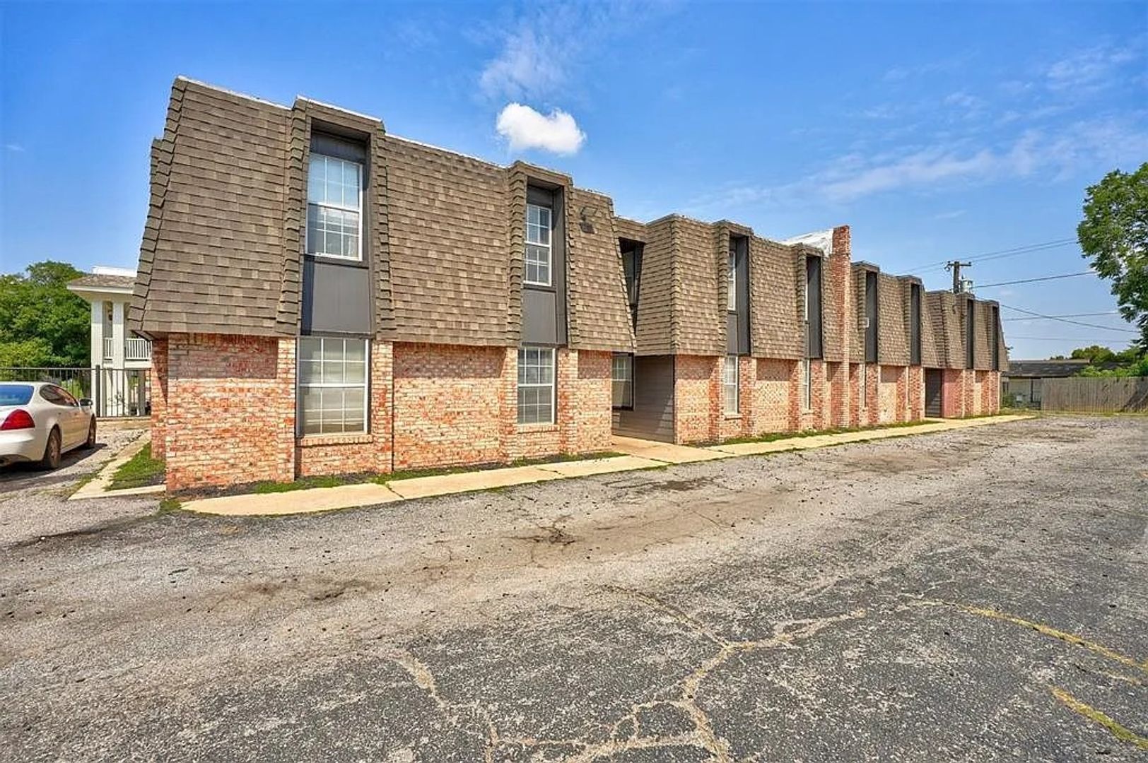 Oklahoma City Apartment: 2021 NW 25th Street