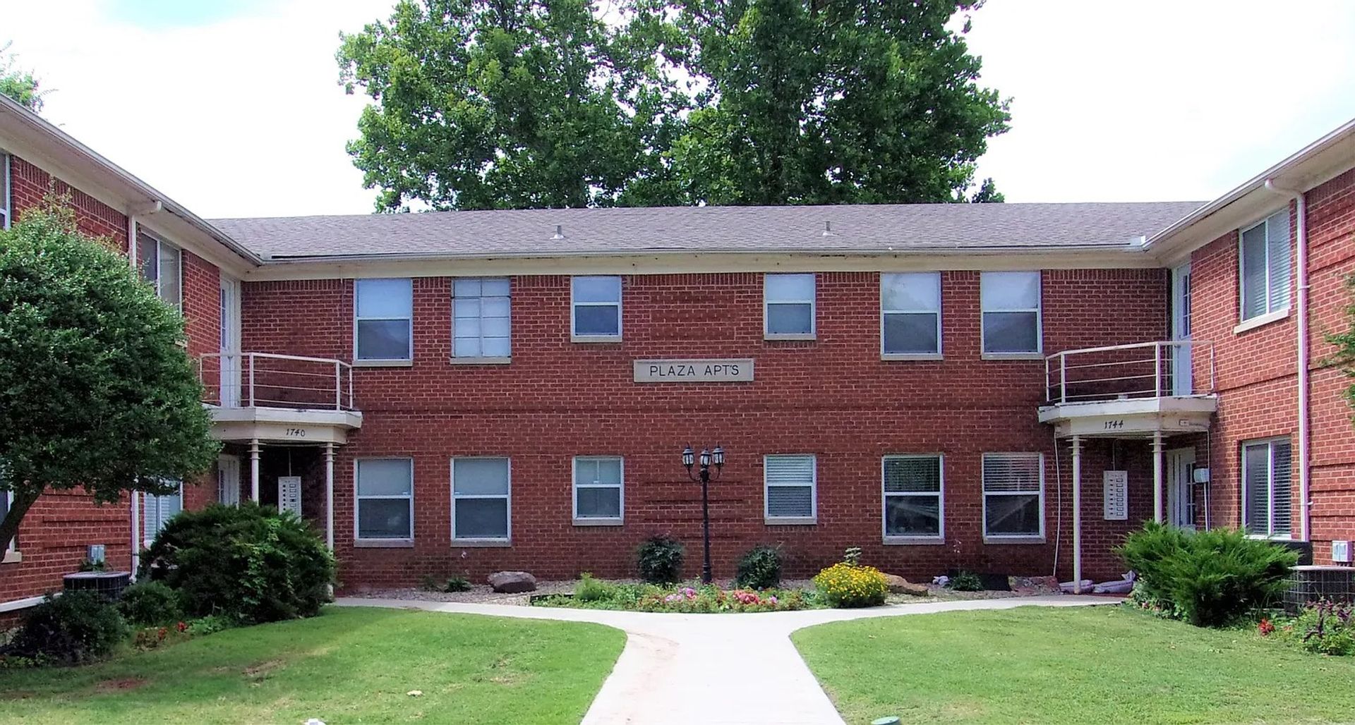 Oklahoma City Apartment: 1740 NW 17th St