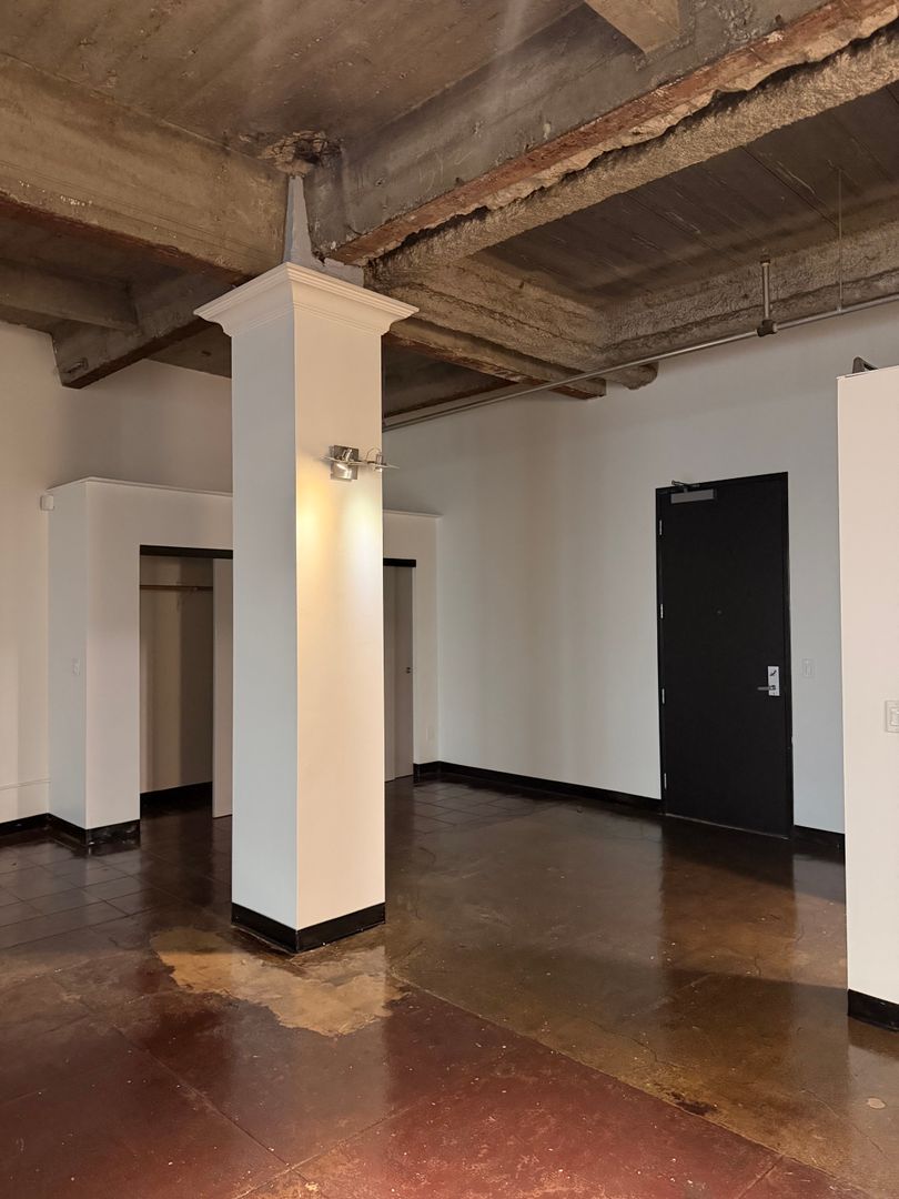 Hellman Building 8 of 11