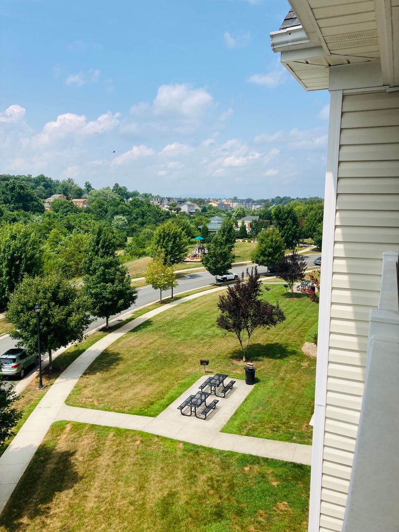 Lynchburg Condo: 100 Capstone Drive,