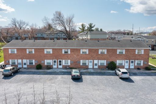 Apartment for Rent – photo 1