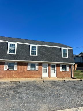 Apartment for Rent – photo 1