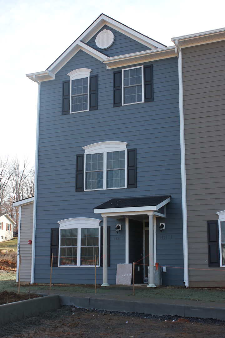 Harrisonburg House: 1624 Allison Way Unit 1