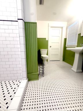 Listing photo thumbnail