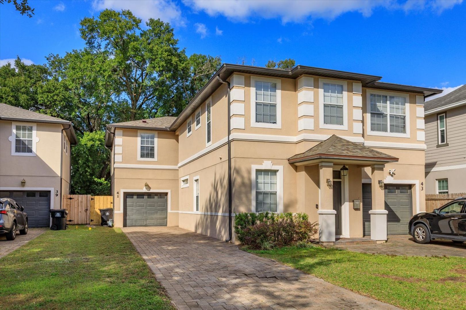 Orlando House: 41 E Spruce St