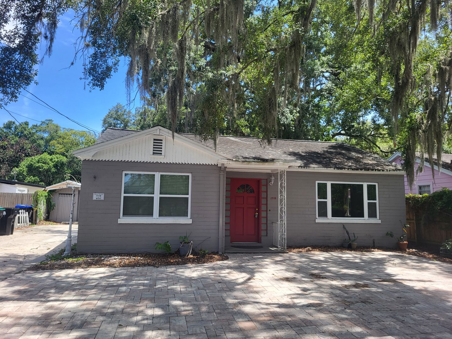 Orlando House: 1712 E Kaley Ave