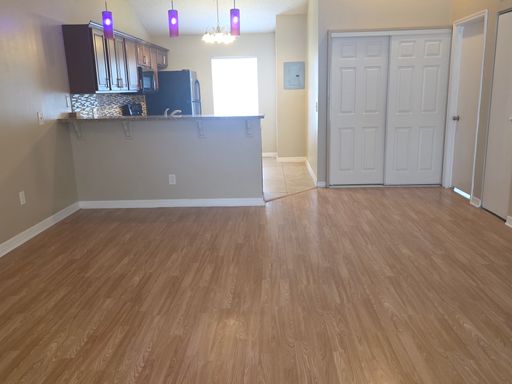 Listing photo thumbnail
