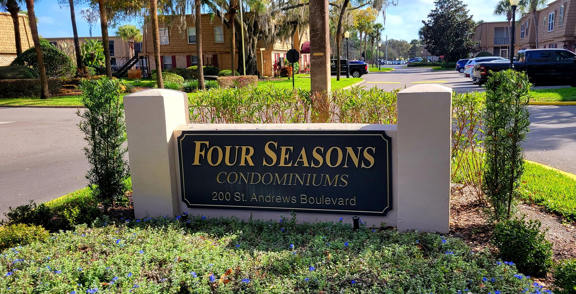 Winter Park Townhome: 200 St. Andrews Blvd #3707