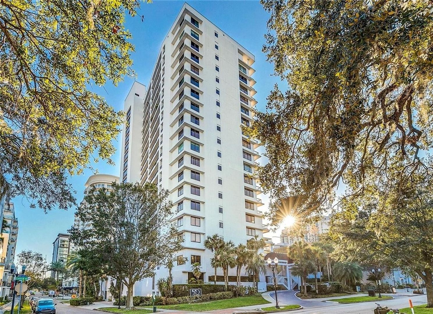 Orlando House: 530 E. Central Blvd. Unit 306