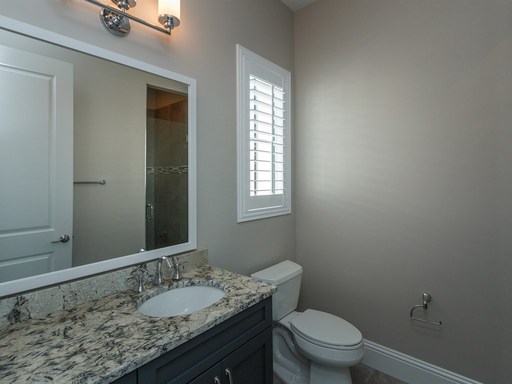 Listing photo thumbnail