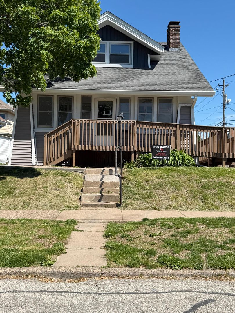 Moline House: 1531 21st Avenue