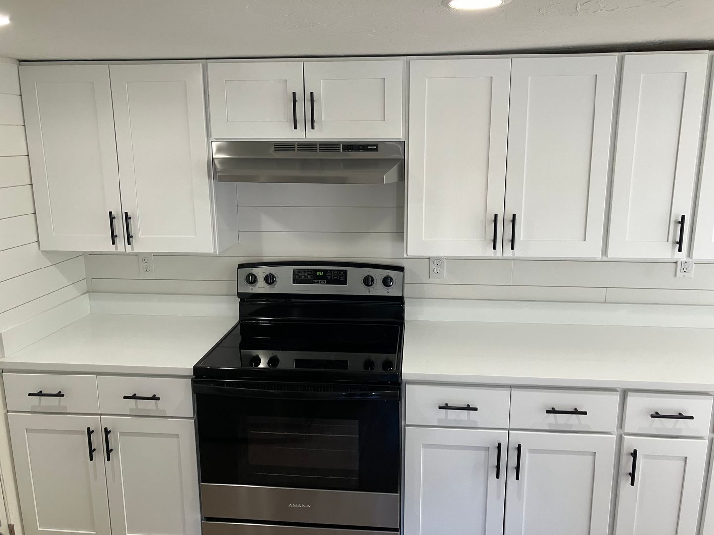 Hull Apartment: 750 Nantasket Ave, 43 B St, 44 B St, 125 Samoset, 153 Samoset