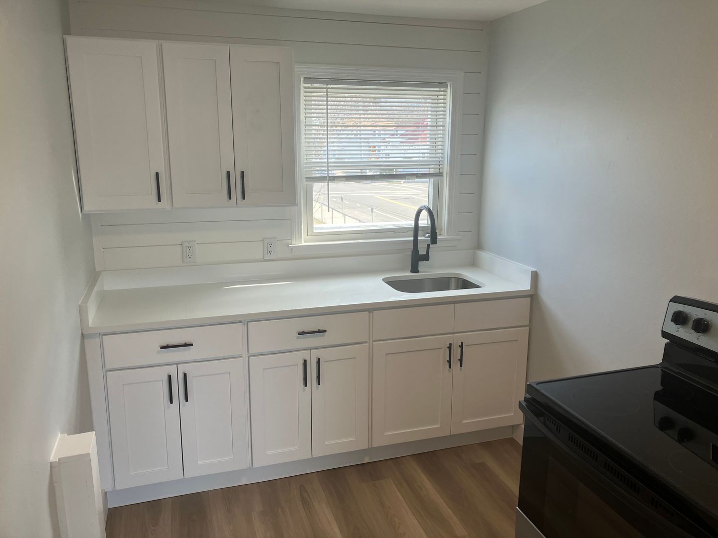 Hull Apartment: 750 Nantasket Ave, 43 B St, 44 B St, 125 Samoset, 153 Samoset