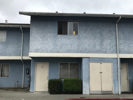 Duplex in Salinas Rd. Royal Oaks