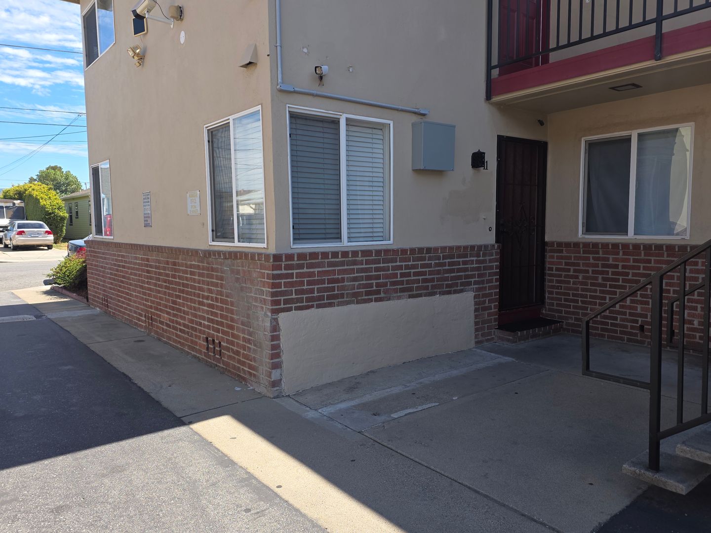 Watsonville Apartment: 17 & 25 Dolores Ave