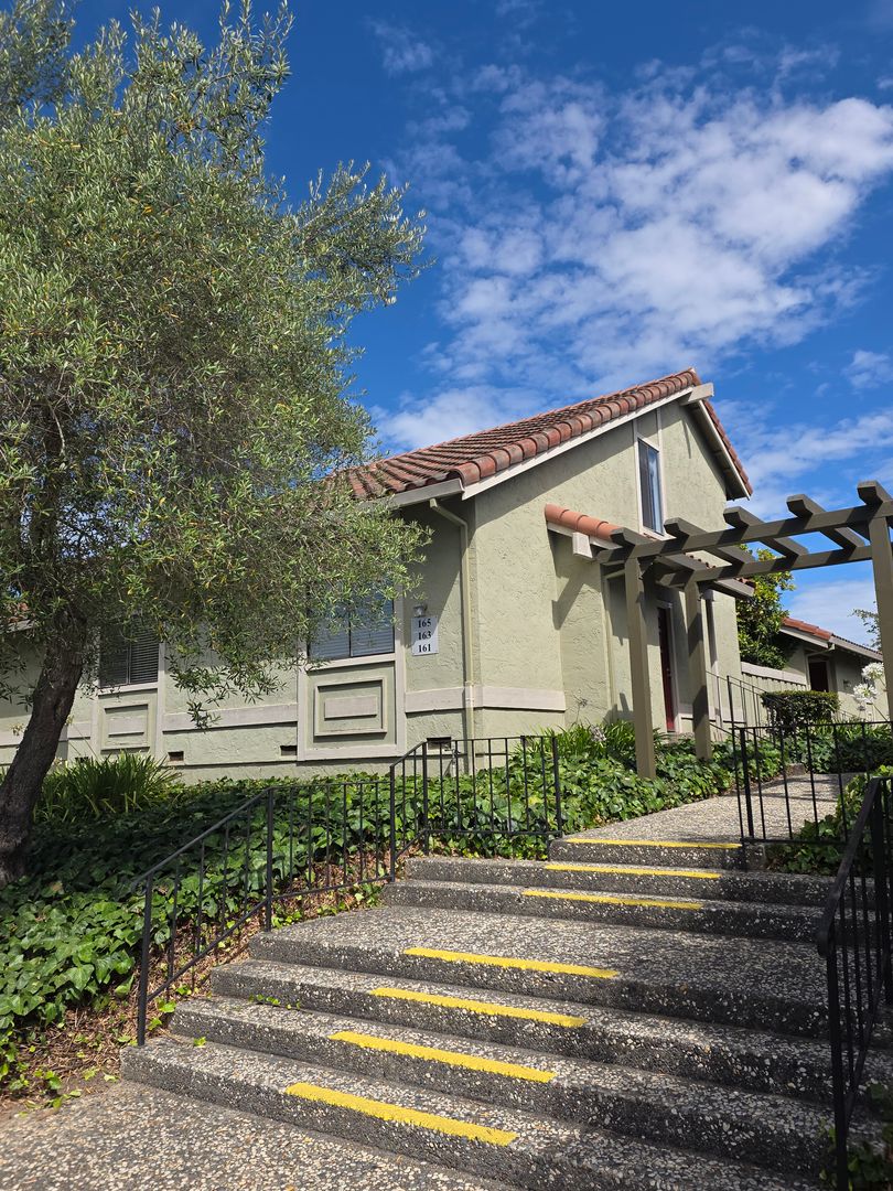 Watsonville Condo: 165 Crestview Ct