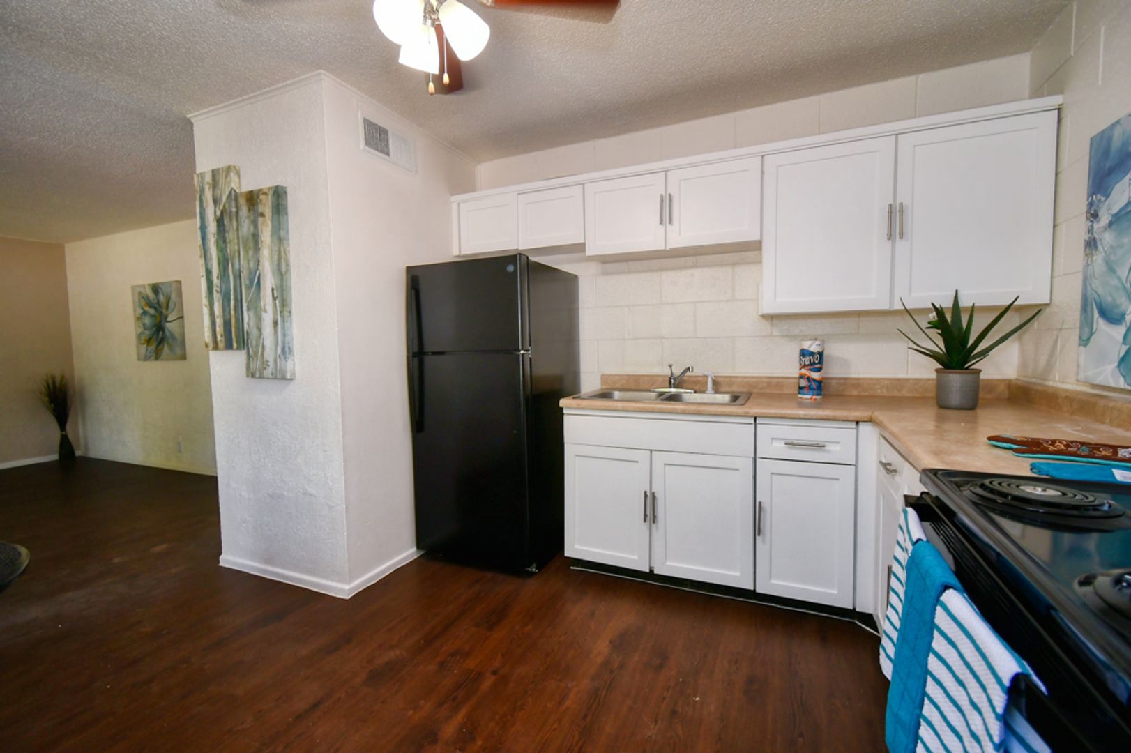 El Paso Apartment: 8700 Norton St